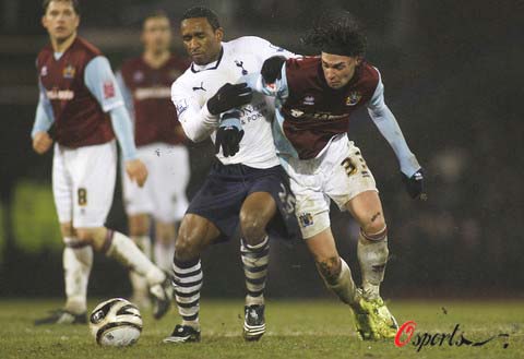 才华横溢，法国国脚谢尔基vs多特蒙德个人集锦（天赋尽显：法国国脚谢尔基对阵多特蒙德个人高光集锦）