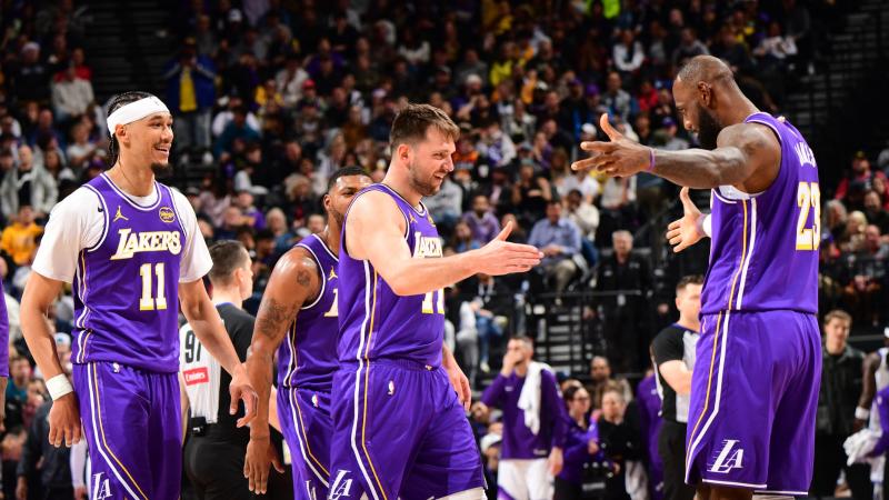 枪手定位球成固定杀招：乔弗尔备受赞誉（阿森纳定位球化身致命利器，乔弗尔广受称赞）