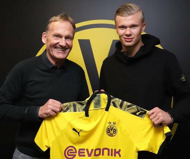 1988年港台明星台球赛洪金宝刘德华等参赛（1988年港台明星台球赛：洪金宝、刘德华等同台参赛）