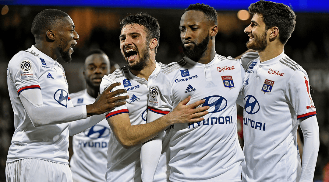 2025中超最佳教练候选：徐正源、斯卢茨基领衔，穆斯卡特无缘（2025中超最佳教练提名：斯卢茨基与徐正源领跑，穆斯卡特落选）